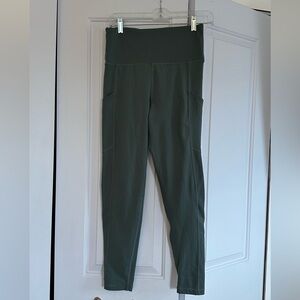 American Eagle Outfitters Deep Green Pocket Leggings Size Medium Regular Length